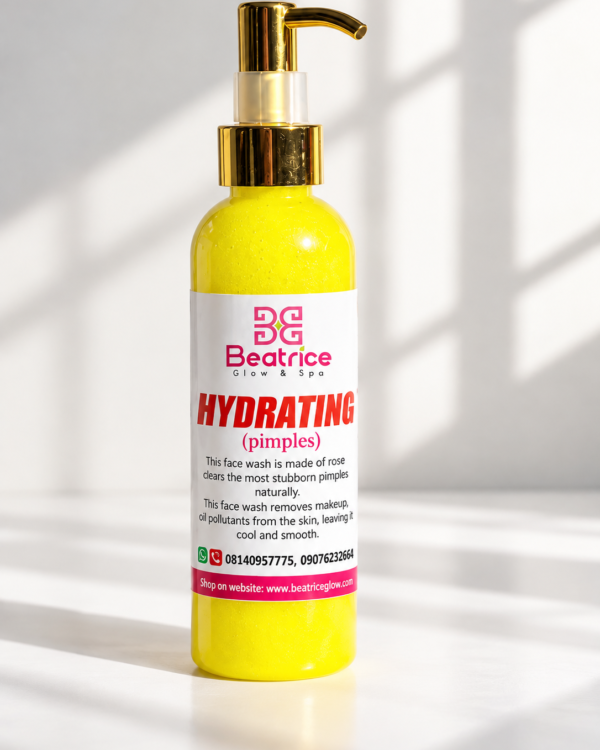 Brightening & 𝐇𝐲𝐝𝐫𝐚𝐭𝐢𝐧𝐠 𝐅𝐚𝐜𝐞 𝐰𝐚𝐬𝐡